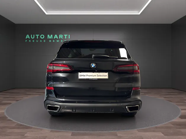 BMW X5 M50i xDrive
