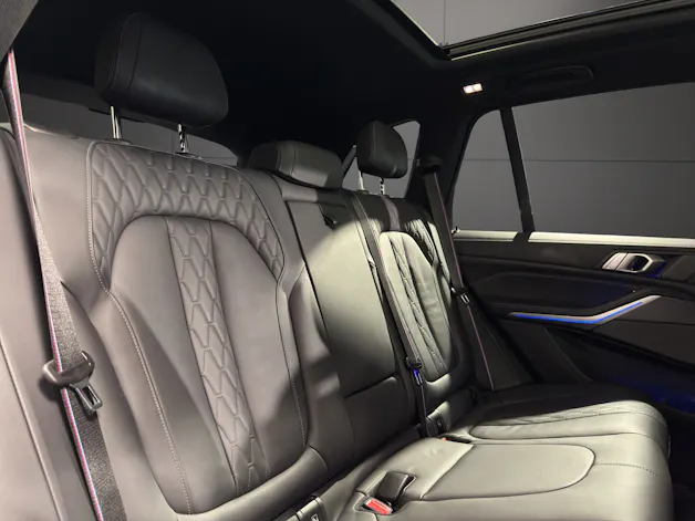 BMW X5 M50i xDrive