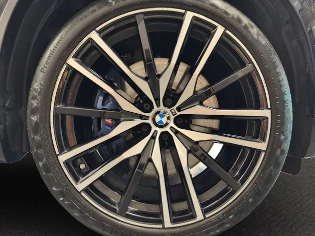 BMW X5 M50i xDrive