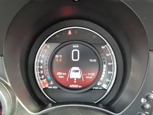 FIAT 595 Abarth 1.4 T-Jet 165