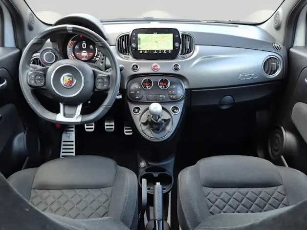 FIAT 595 Abarth 1.4 T-Jet 165
