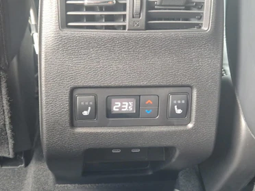 MITSUBISHI OUTLANDER 14