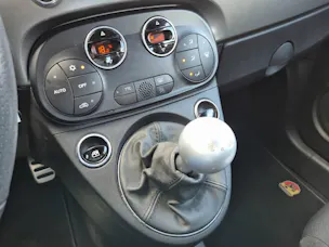 FIAT 595 Abarth 1.4 T-Jet 165