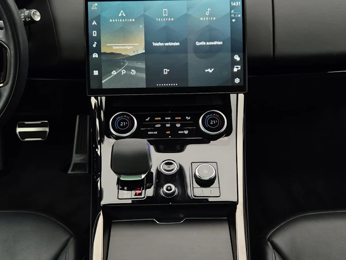 Fahrzeugbild LAND ROVER RANGE ROVER SPORT