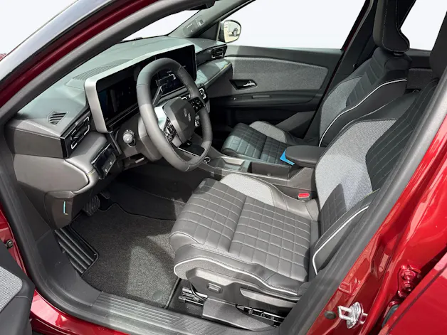 RENAULT R4 E-Tech Comfort Range iconic