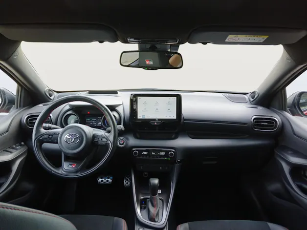 Toyota Yaris 1.5 VVT-i HSD GR Sport
