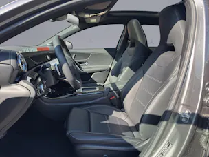 MERCEDES-BENZ A 250 AMG Line 4m