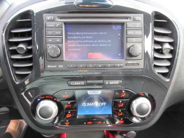NISSAN Juke 1.6 DIG-T Tekna 4x4