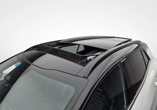 https://vehicle.imgix.net/4448728/1b8132a5-4e8e-44cf-8010-8867cc477e16.jpg