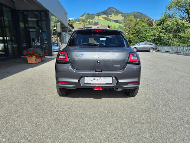 Suzuki Swift 1.2 Piz Sulai Hybrid 4x4