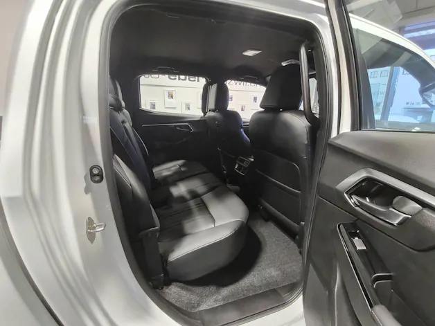 ISUZU D-Max Space Pick-up 2.2 DDi Prestige 4x4