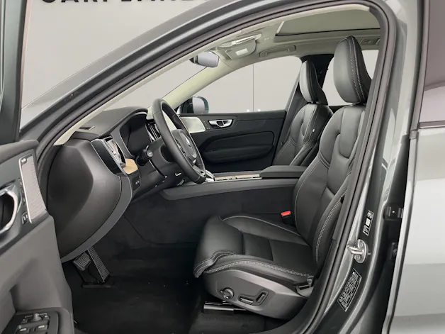VOLVO XC60 2.0 T8 TE Ultra Dark eAWD