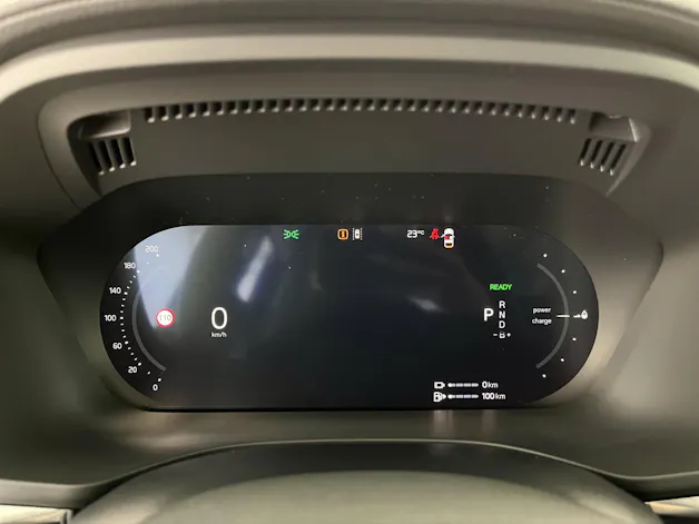 VOLVO XC60 2.0 T8 TE Ultra Dark eAWD