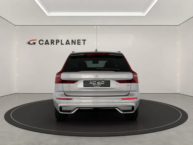 VOLVO XC60 2.0 T8 TE Ultra Dark eAWD