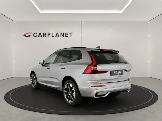 VOLVO XC60 2.0 T8 TE Ultra Dark eAWD