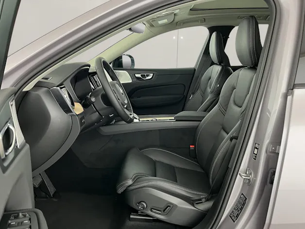 VOLVO XC60 2.0 T8 TE Ultra Dark eAWD