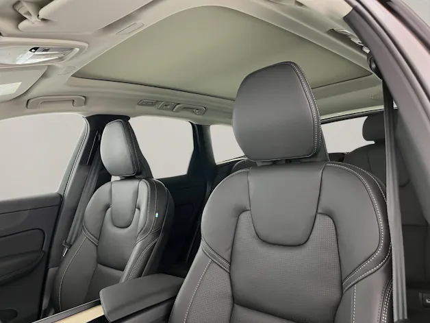 VOLVO XC60 2.0 T8 TE Ultra Dark eAWD