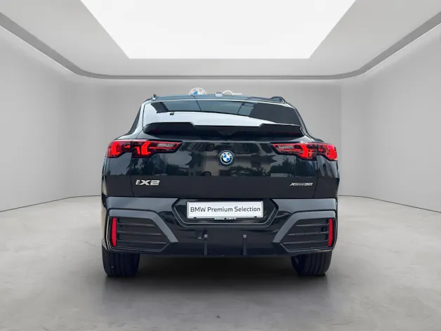 BMW iX2 30 xDrive