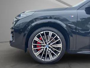 BMW iX2 30 xDrive