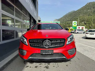 MERCEDES-BENZ GLA 200 d AMG Line 4m - CH