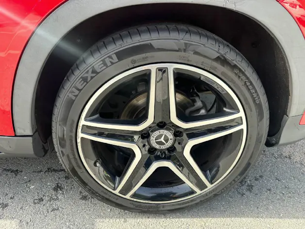 MERCEDES-BENZ GLA 200 d AMG Line 4m - CH