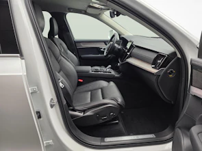Fahrzeugbild VOLVO XC90 2.0 B5 MH Plus Bright AWD