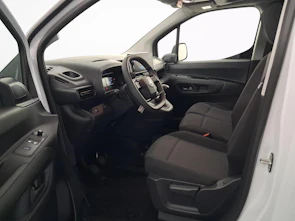 image du véhicule CITROEN Berlingo M 1.2 PureTech 110 First S/S