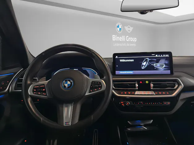 BMW X3 30e xDrive SAG