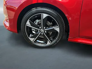 Toyota Yaris 1.5 VVT-i HSD Premium