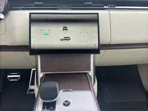 Land Rover Range Rover 3.0 I6 P460e HSE