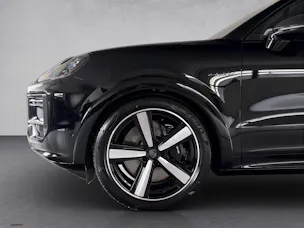 PORSCHE Cayenne Turbo E-Hybrid