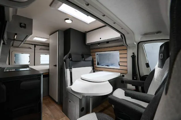 Crosscamp ADVTR 6.0 DF Peugeot Boxer 3.5t L3H2 2.2BlueHDi 140 ADVTR