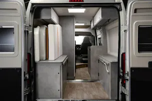 Crosscamp ADVTR 6.0 DF Peugeot Boxer 3.5t  L3H2 2.2BlueHDi 140 ADVTR