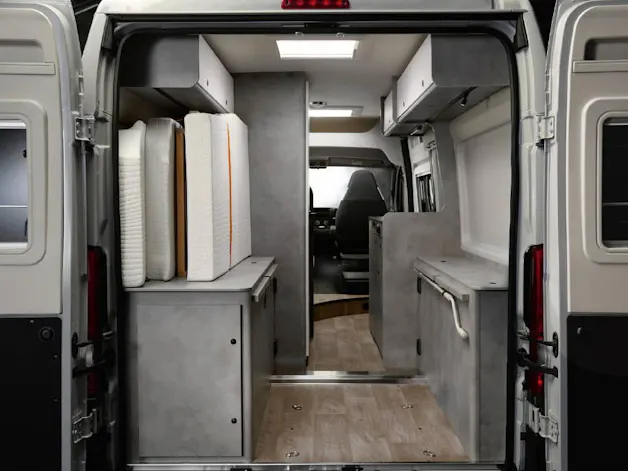 Crosscamp ADVTR 6.0 DF Peugeot Boxer 3.5t L3H2 2.2BlueHDi 140 ADVTR