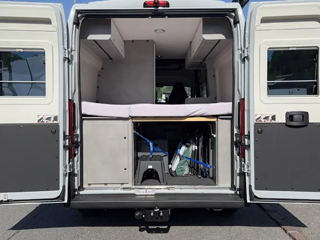 Crosscamp ADVTR 6.0 DF Peugeot Boxer 3.5t L3H2 2.2BlueHDi 140 ADVTR