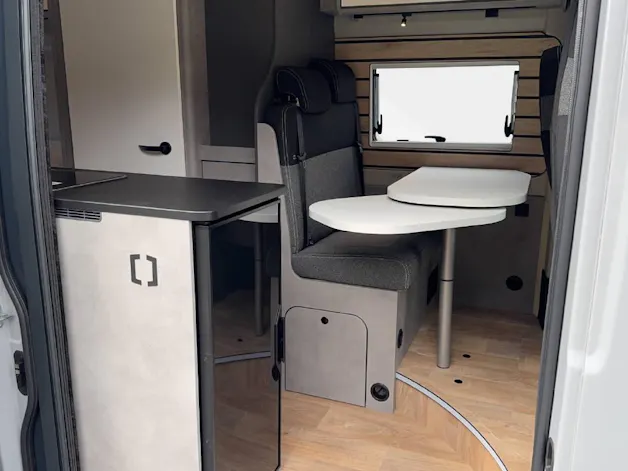 Crosscamp ADVTR 6.0 DF Peugeot Boxer 3.5t L3H2 2.2BlueHDi 140 ADVTR