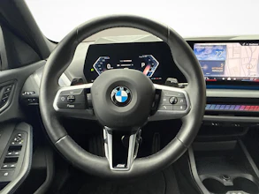 https://vehicle.imgix.net/4448944/0d57d0ee-4695-45c5-b5f4-0fb855763b7f.jpg