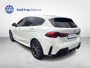 https://vehicle.imgix.net/4448944/d572d2db-2d31-4898-8972-6bfcc04d2879.jpg