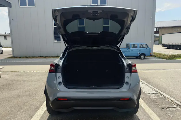 NISSAN Juke 1.0 DIG-T Tekna