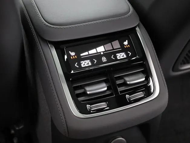 VOLVO XC90 2.0 T8 TE Black Edition eAWD