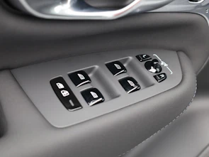 Fahrzeugbild VOLVO XC90 2.0 T8 TE Black Edition eAWD