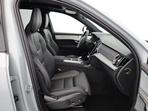 https://vehicle.imgix.net/4448962/517282ff-3118-4a1c-86eb-6617d830f214.jpg