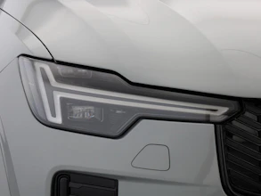 https://vehicle.imgix.net/4448962/63f900b0-a470-448e-95e7-eed605df6fce.jpg