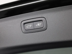 Fahrzeugbild VOLVO XC90 2.0 T8 TE Black Edition eAWD