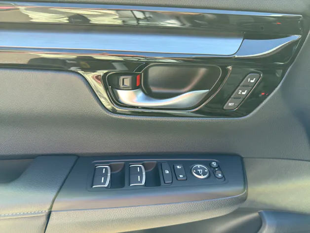 HONDA CR-V 2.0 i-MMD Advance 4WD, Leasing Aktion 1.9 %, inkl. GRATIS Winterräder in Wert von 2200.-