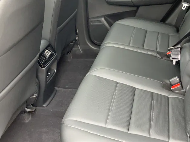 HONDA CR-V 2.0 i-MMD Advance 4WD, Leasing Aktion 1.9 %, Bis 8 Jahre oder 160'000 KM Garantie