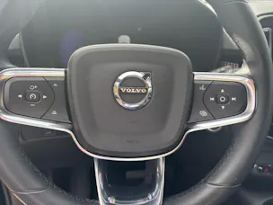 VOLVO XC40 2.0 B4 MH Plus Dark AWD