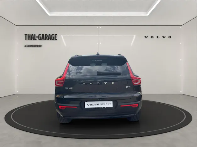 VOLVO XC40 2.0 B4 MH Plus Dark AWD