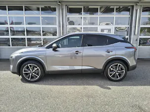 NISSAN Qashqai 1.3 DIG-T Tekna 4x4