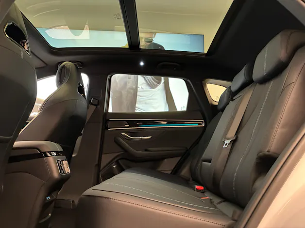 BYD Seal U DM-i Design AWD